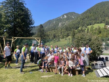 Pomoč pri urejanju športnih igrišč in igrišč pri kamniških šolah in vrtcih (20)